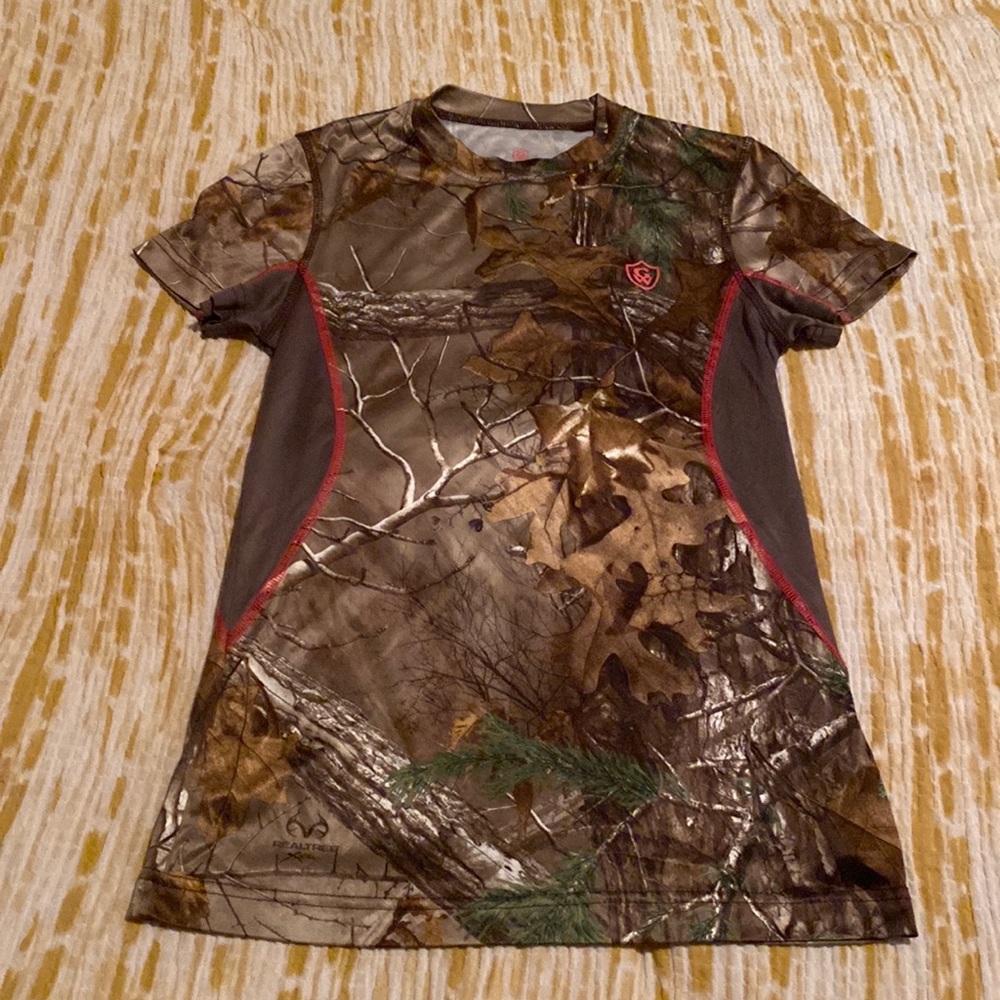 Nice camp top!